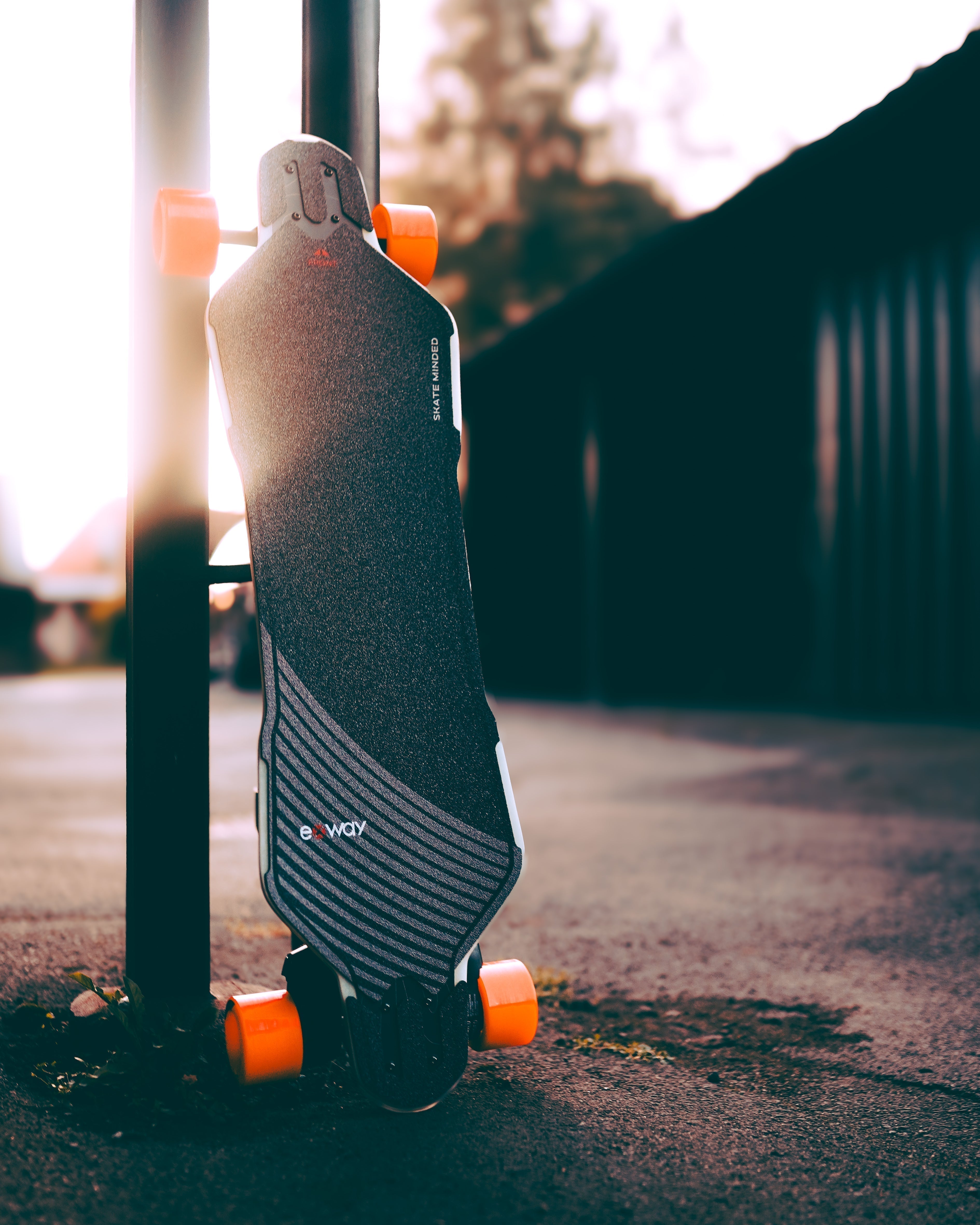 Wave vs Flex: Which One Should You Choose? - Exway Electric Skateboard