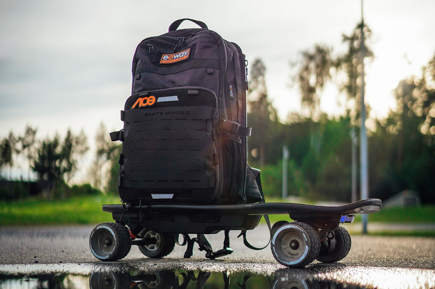 Best Electric Skateboard Backpack Exway X-Pack 2.0 - Exway Electric Skateboard